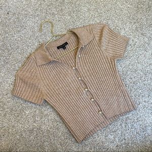 Pearl Button up cropped sweater size small